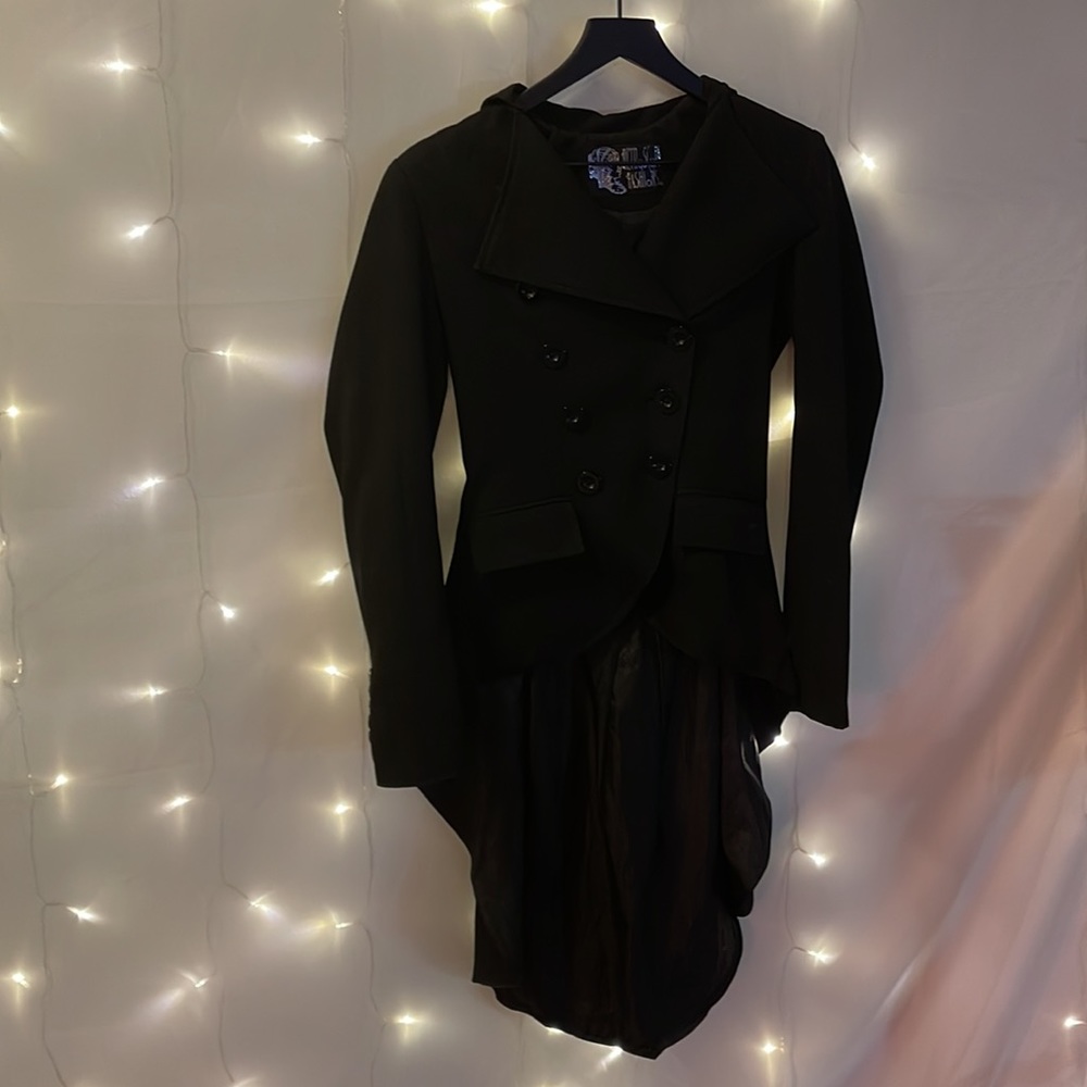 Custom unisex gothic cinched waste tailcoat from retroscope fashion